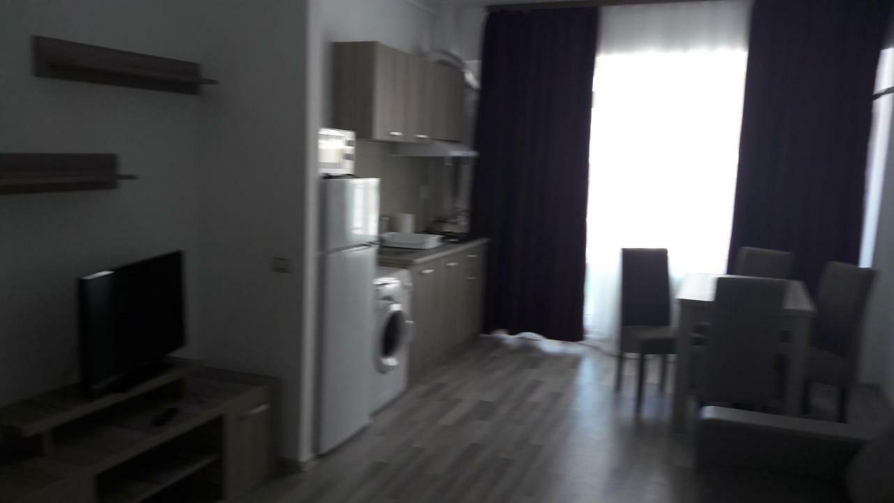 Aleea Argos 6 Bloc22 Apartment Мамая Екстериор снимка